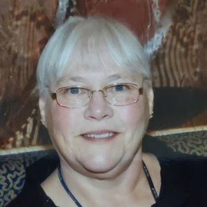 Meet your Posher, Paula